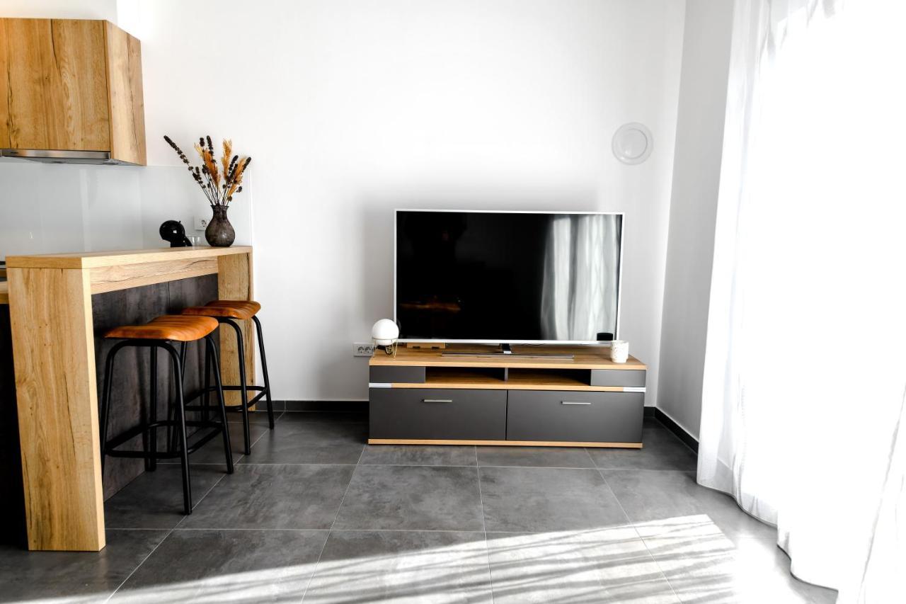 Spacious Apartment Nero With Free Parking ซาดาร์ ภายนอก รูปภาพ